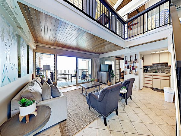 Two Bedroom Pacific Ocean Views Plus Loft