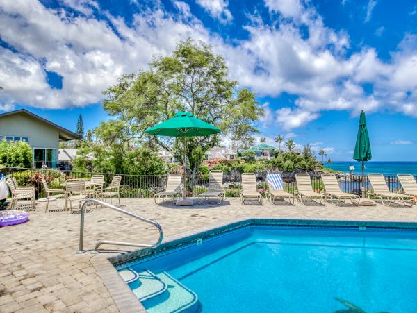Oceanfront Vacation Condo with 2 Bedrooms & Amazing Views