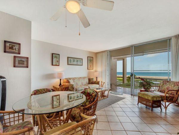 Beautiful Lahaina Vacation Rental Right in the Water with Pool