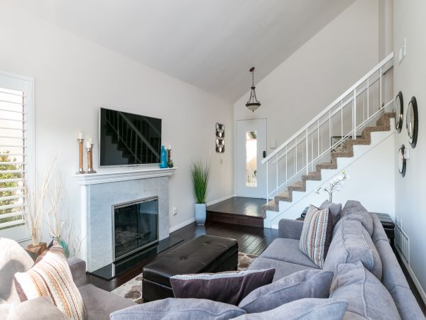 Santa Barbara County Home 1017233