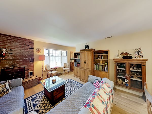 Santa Barbara County Home 1017236