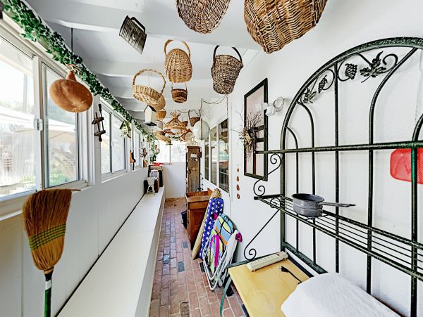Santa Barbara County Home 1017236
