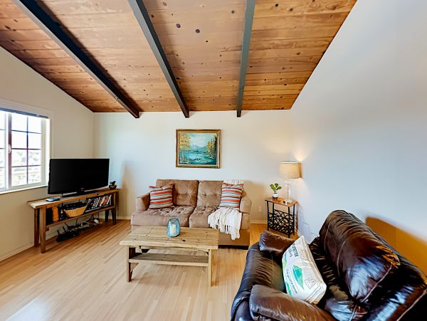 Santa Barbara County Home 1017237