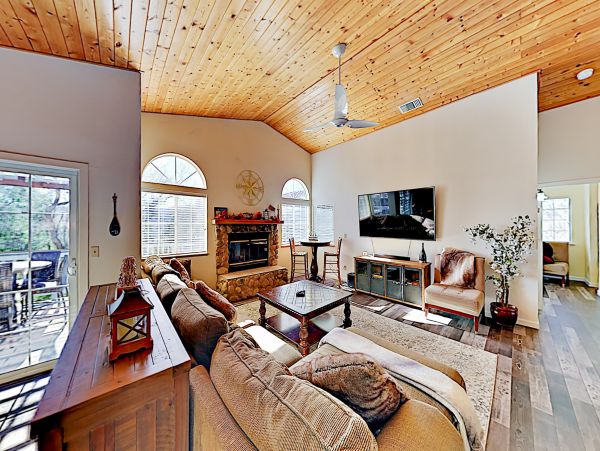 Santa Barbara County Home 1017238