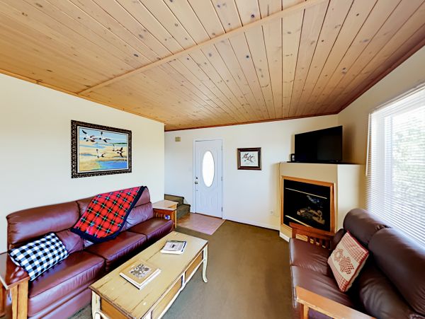 Santa Barbara County Home 1017239