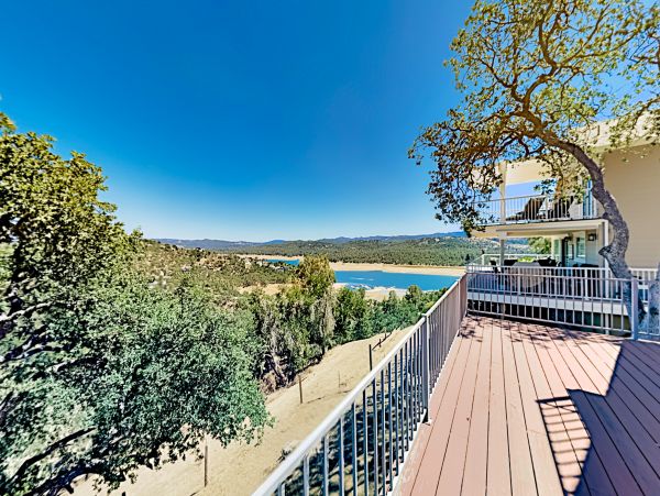 Santa Barbara County Home 1017239