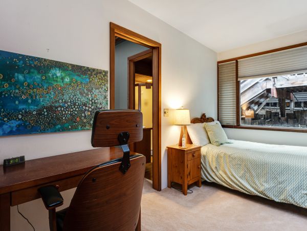 Santa Barbara County Home 1017241