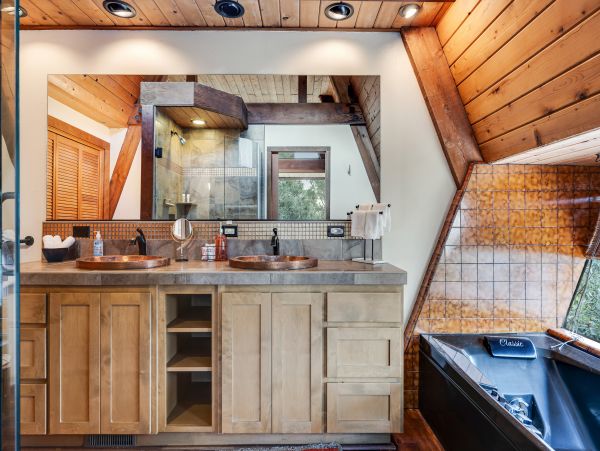 Santa Barbara County Home 1017241