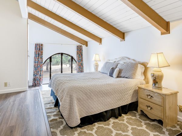 Santa Barbara County Home 1017242