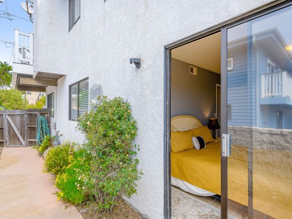 Santa Barbara County Home 1017242