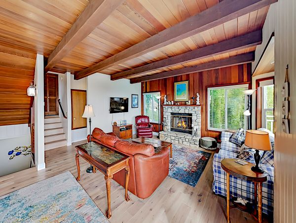 Santa Barbara County Home 1017244