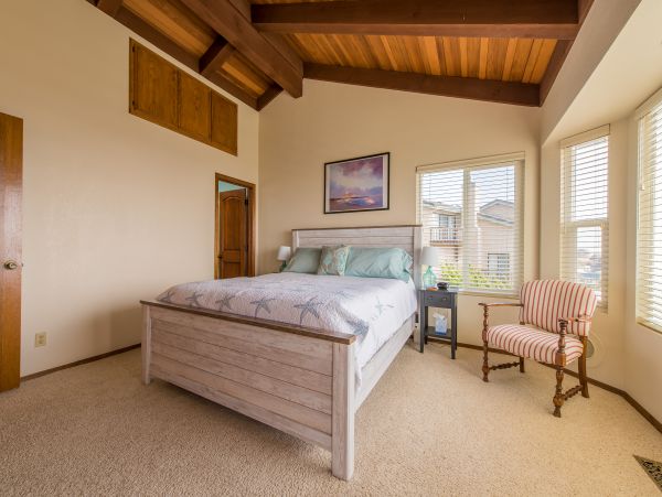 Santa Barbara County Home 1017244
