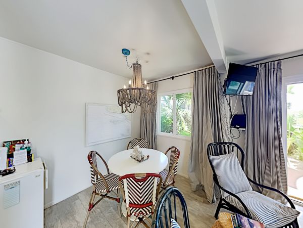 Santa Barbara County Home 1017249