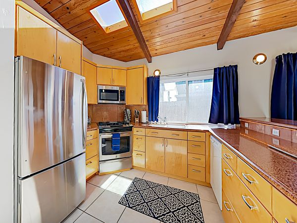 Santa Barbara County Home 1017251