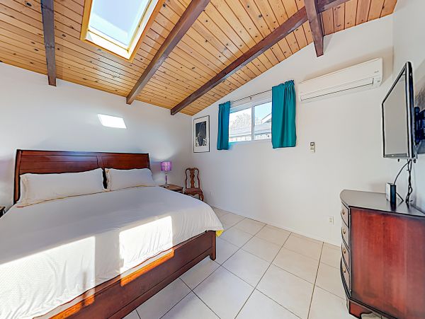 Santa Barbara County Home 1017251