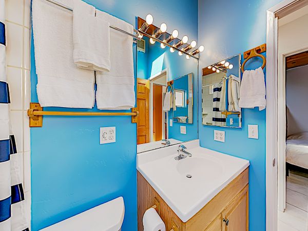 Santa Barbara County Home 1017251