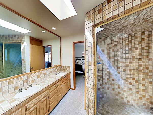 Santa Barbara County Home 1017252