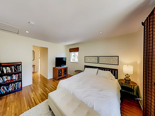 Santa Barbara County Home 1017254