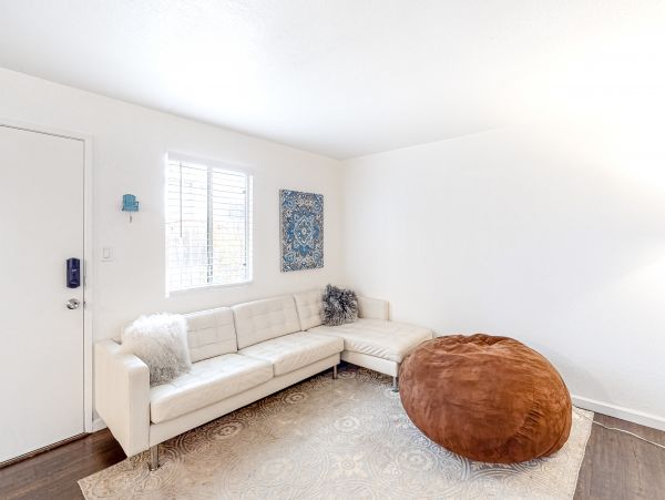 Santa Barbara County Home 1017256