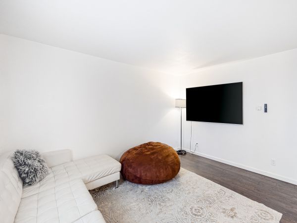 Santa Barbara County Home 1017256