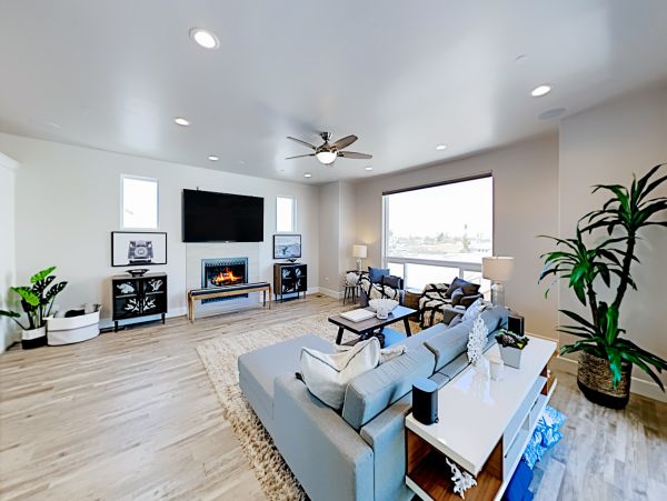 Santa Barbara County Home 1017257