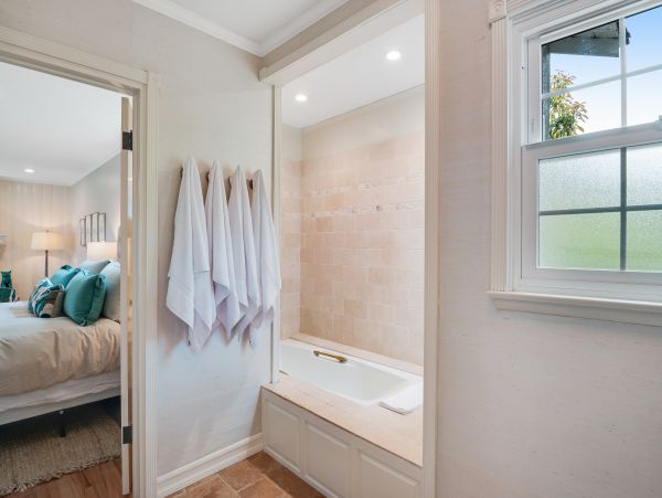 Santa Barbara County Home 1017259