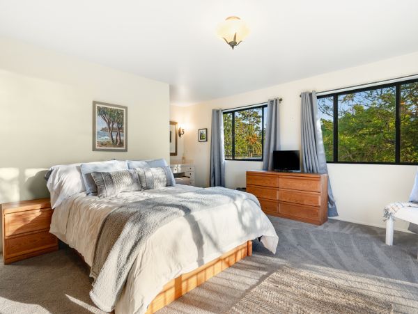 Santa Barbara County Home 1017260