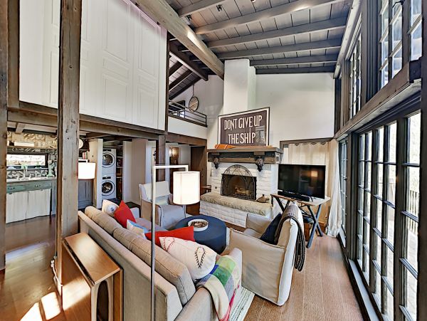 Santa Barbara County Home 1017262