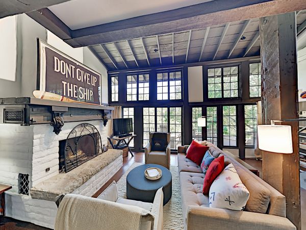 Santa Barbara County Home 1017262