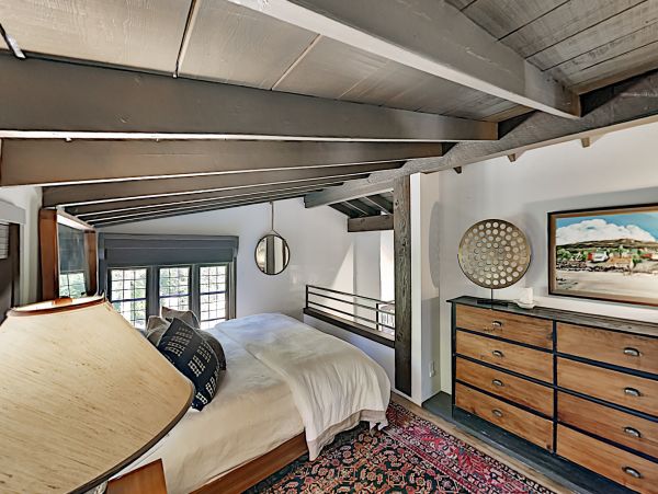 Santa Barbara County Home 1017262