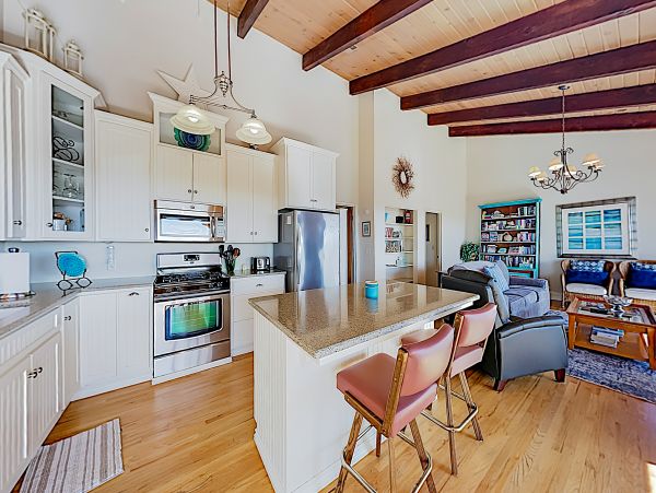 Santa Barbara County Home 1017263
