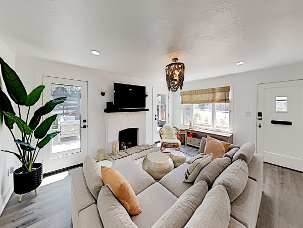 Santa Barbara County Home 1017268