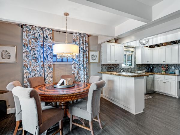 Santa Barbara County Home 1017270