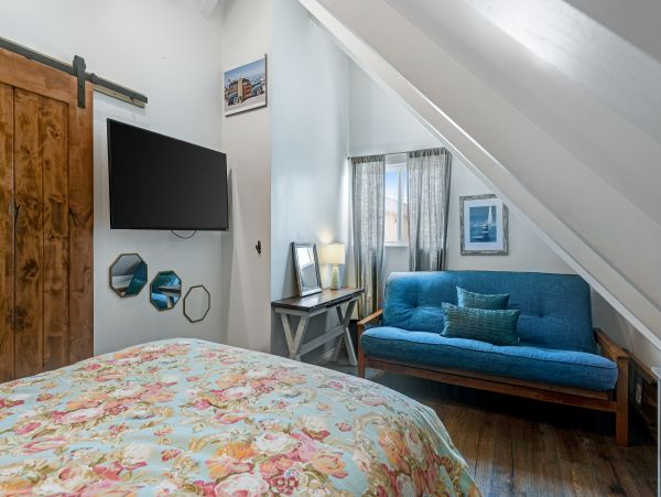 Santa Barbara County Home 1017270