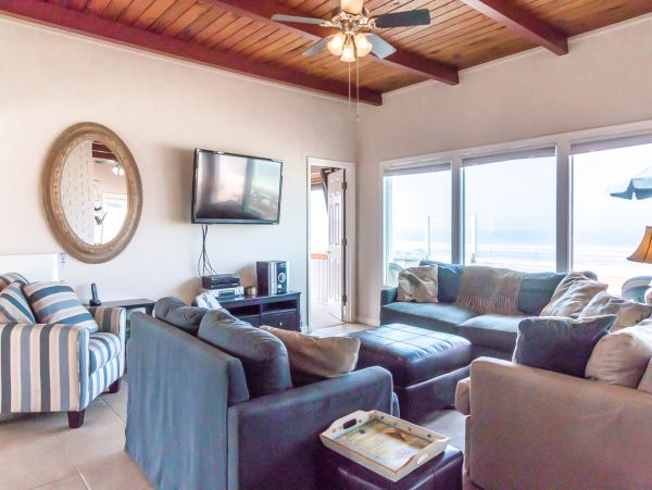 Santa Barbara County Home 1017271