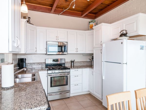 Santa Barbara County Home 1017271