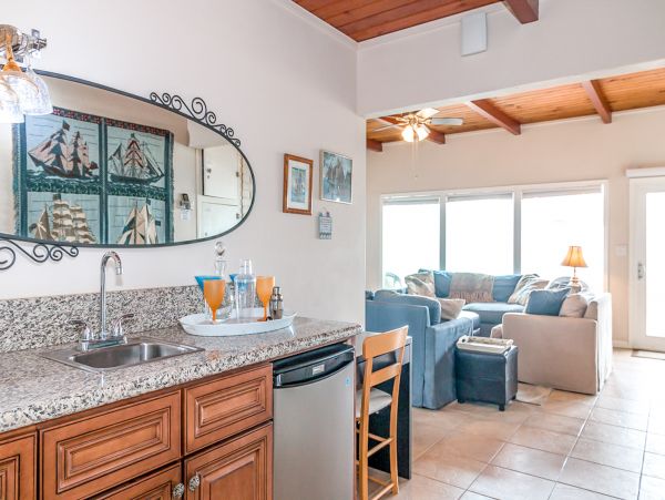 Santa Barbara County Home 1017271