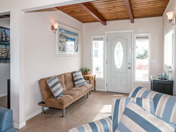 Santa Barbara County Home 1017271