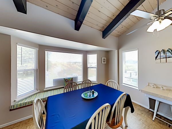 Santa Barbara County Home 1017272