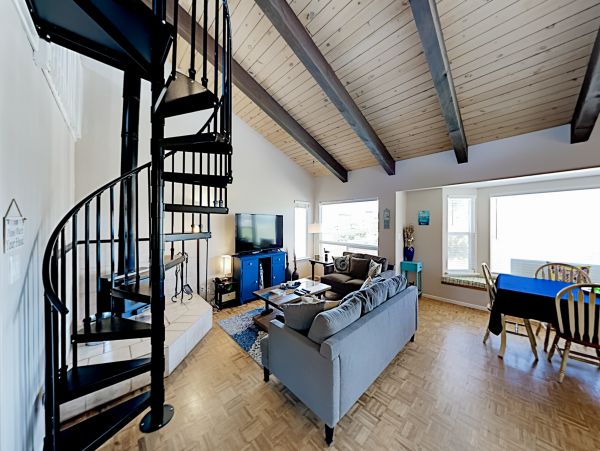 Santa Barbara County Home 1017272