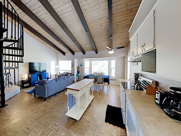 Santa Barbara County Home 1017272