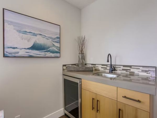 4 Bedroom Plus Loft Rental Home in Pacific Beach