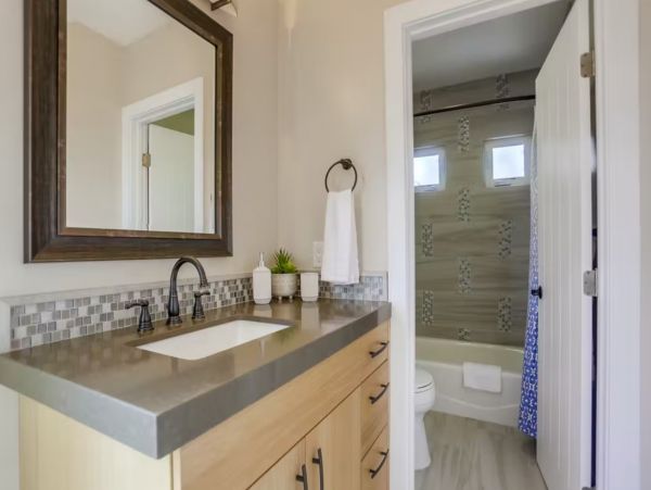 4 Bedroom Plus Loft Rental Home in Pacific Beach