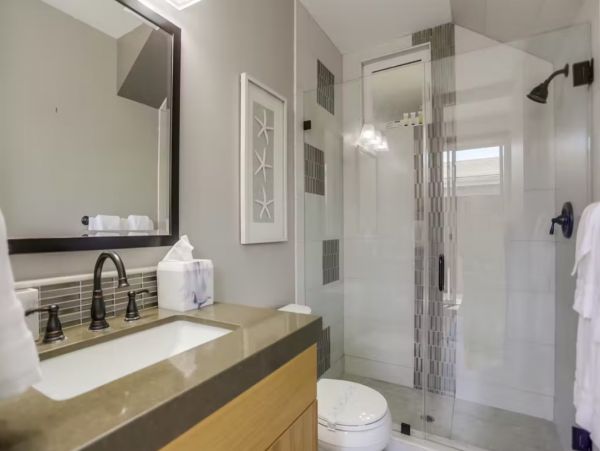 4 Bedroom Plus Loft Rental Home in Pacific Beach