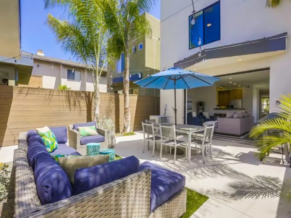 4 Bedroom Plus Loft Rental Home in Pacific Beach