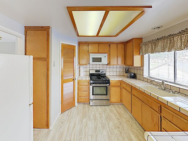 Santa Barbara County Home 1017275