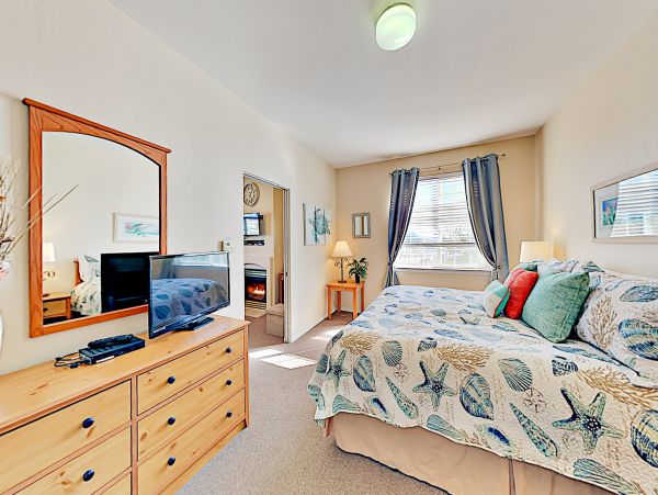 Santa Barbara County Home 1017276