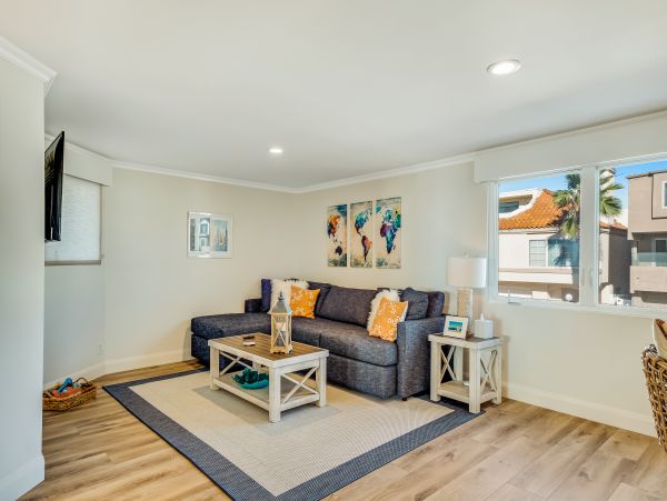 Santa Barbara County Home 1017278