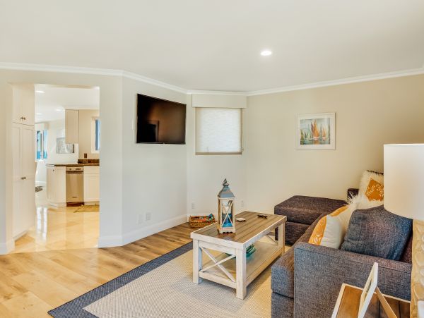 Santa Barbara County Home 1017278