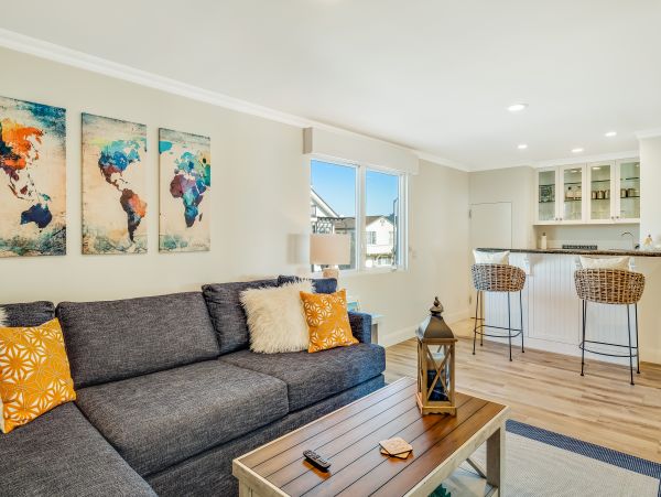Santa Barbara County Home 1017278